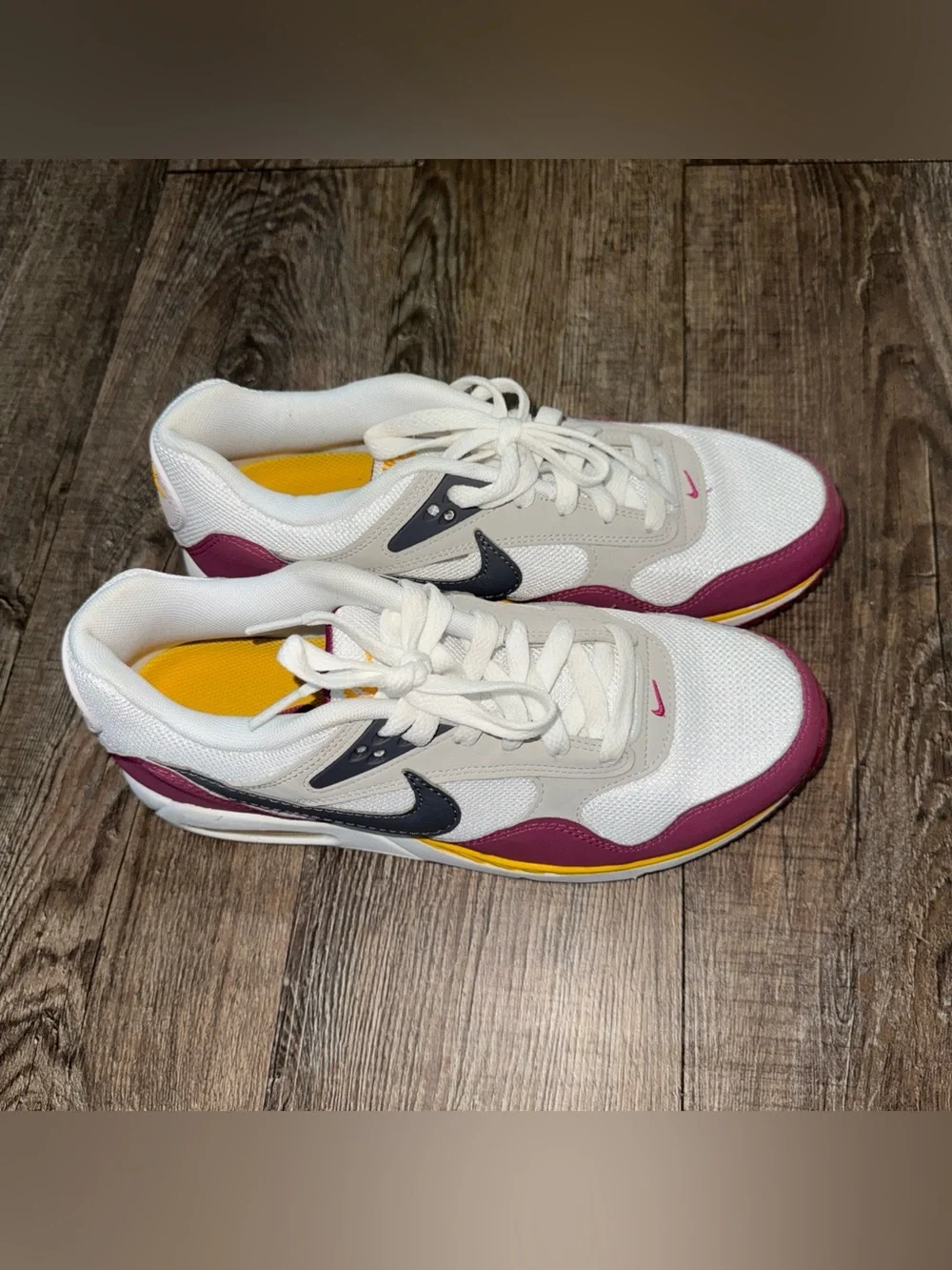 Nike Air Max Correlate - White/University Gold/Rave Pink/Dark Grey